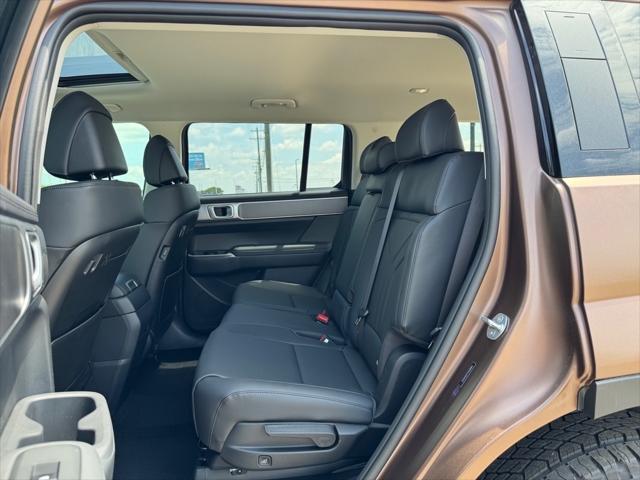 new 2025 Hyundai Santa Fe car, priced at $40,509