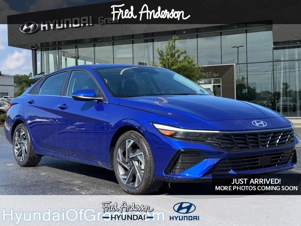 new 2025 Hyundai Elantra car, priced at $27,713