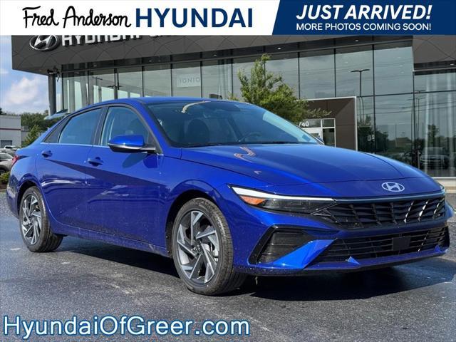 new 2025 Hyundai Elantra car, priced at $27,713