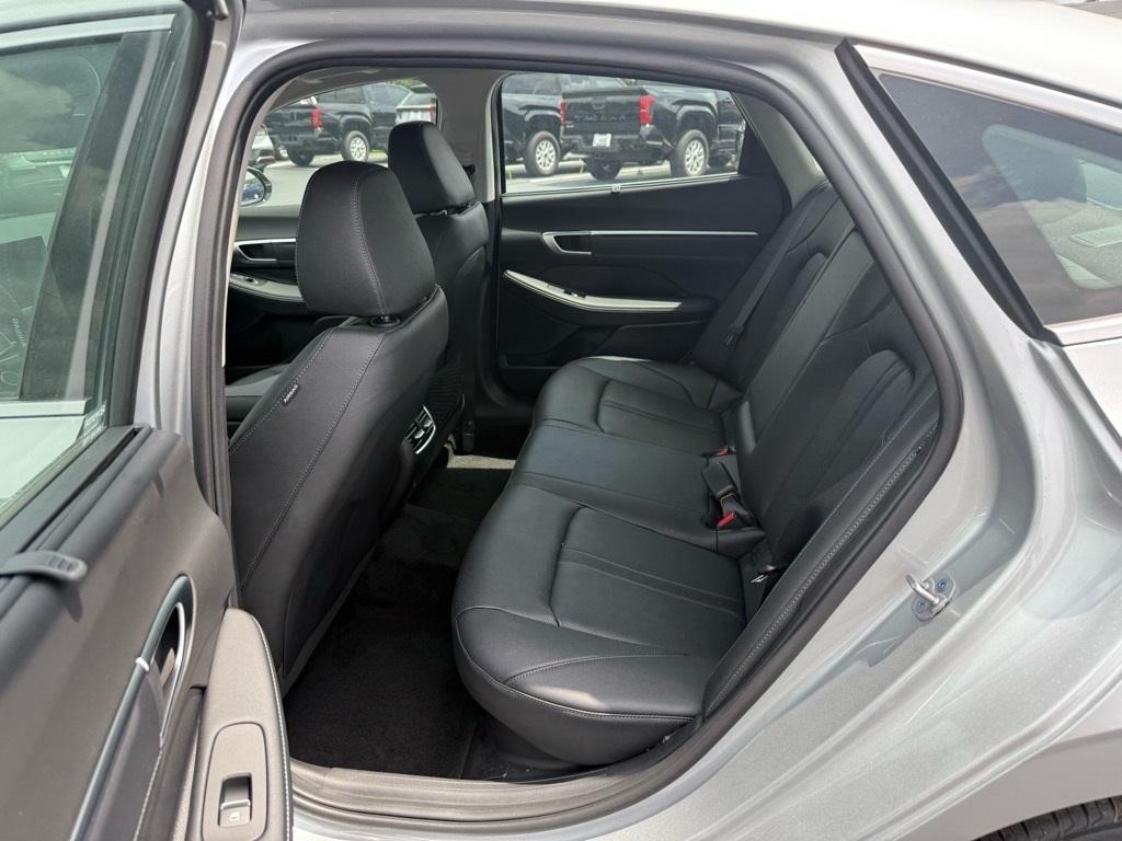 new 2025 Hyundai Sonata Hybrid car, priced at $38,542