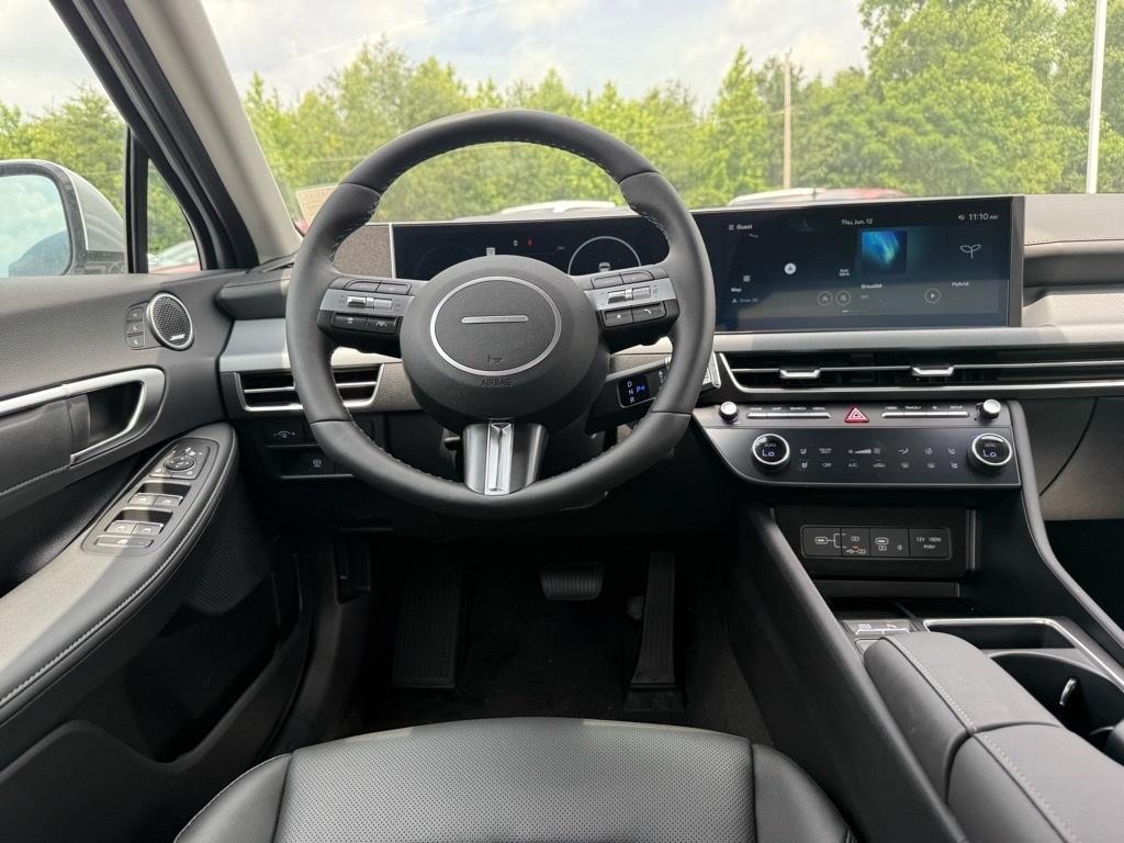 new 2025 Hyundai Sonata Hybrid car, priced at $38,542
