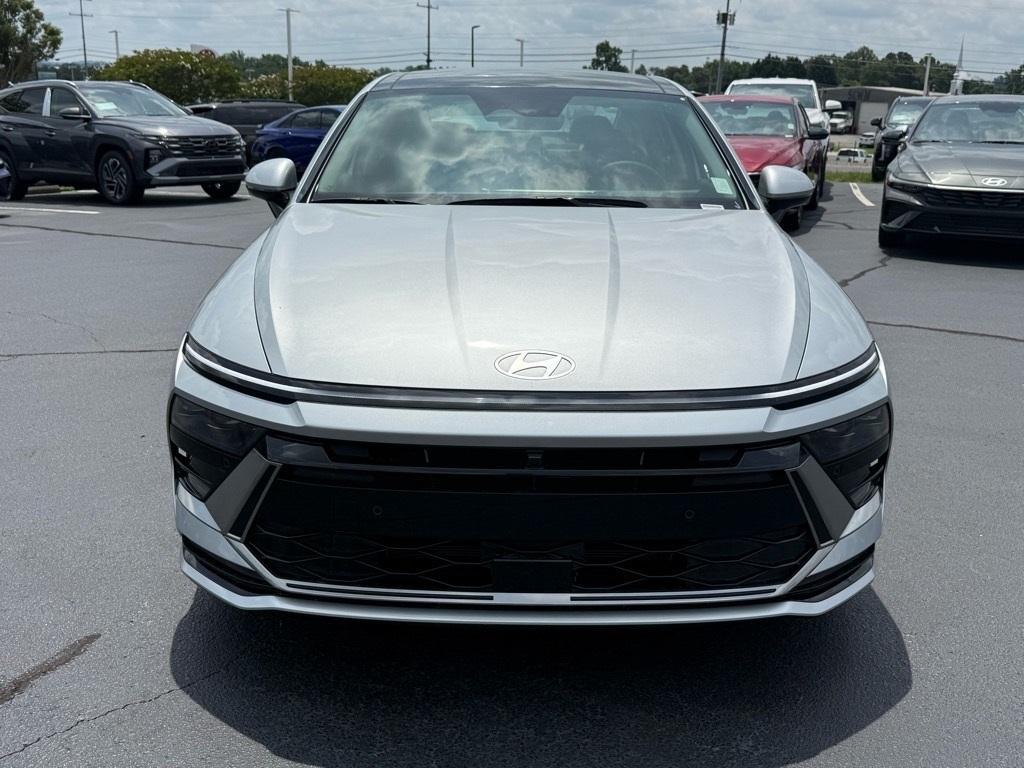 new 2025 Hyundai Sonata Hybrid car, priced at $38,542