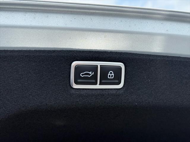 new 2025 Hyundai Sonata Hybrid car, priced at $38,542