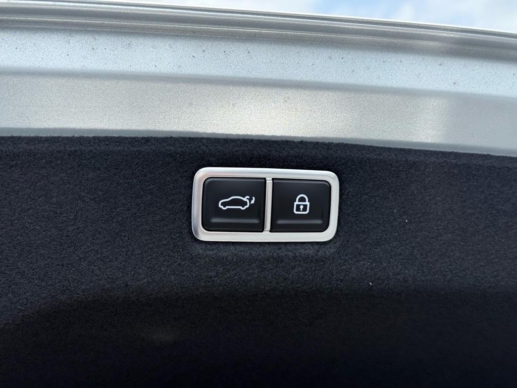 new 2025 Hyundai Sonata Hybrid car, priced at $38,542