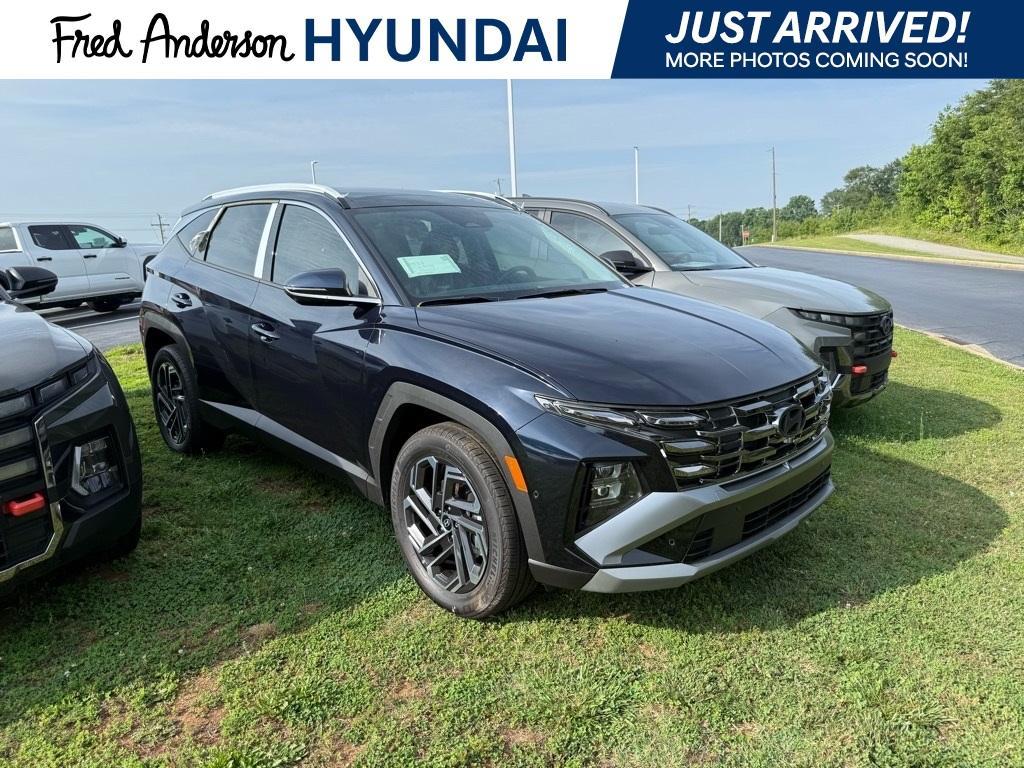 new 2025 Hyundai TUCSON Hybrid car, priced at $42,322