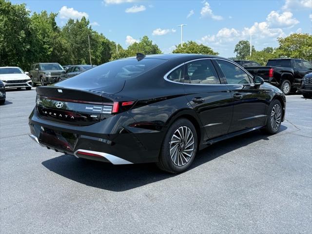 new 2025 Hyundai Sonata Hybrid car, priced at $32,303