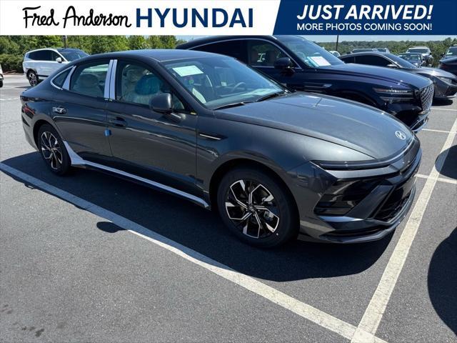 new 2025 Hyundai Sonata car, priced at $28,622
