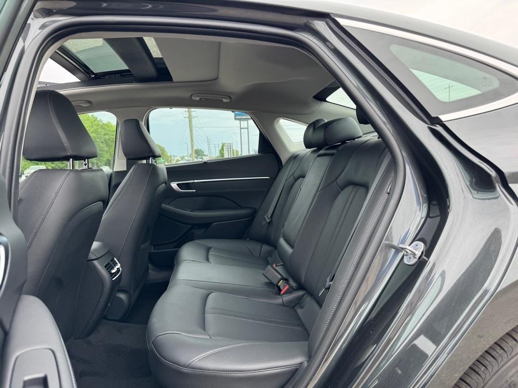new 2025 Hyundai Sonata Hybrid car, priced at $38,542