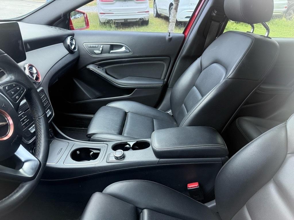 used 2020 Mercedes-Benz GLA 250 car, priced at $23,114