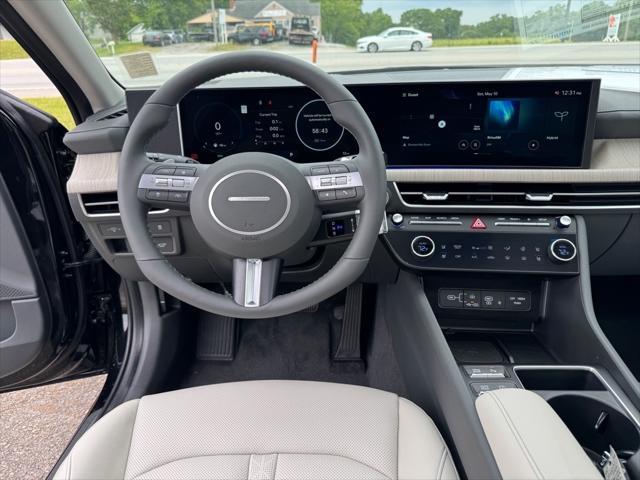 new 2025 Hyundai Sonata Hybrid car, priced at $38,542