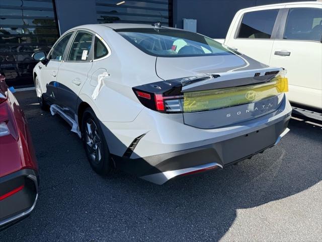 new 2025 Hyundai Sonata car, priced at $27,636