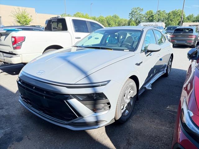 new 2025 Hyundai Sonata car, priced at $27,636