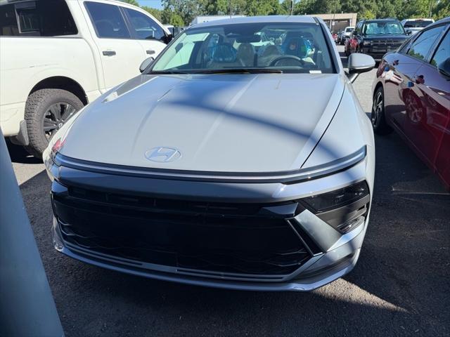 new 2025 Hyundai Sonata car, priced at $27,636