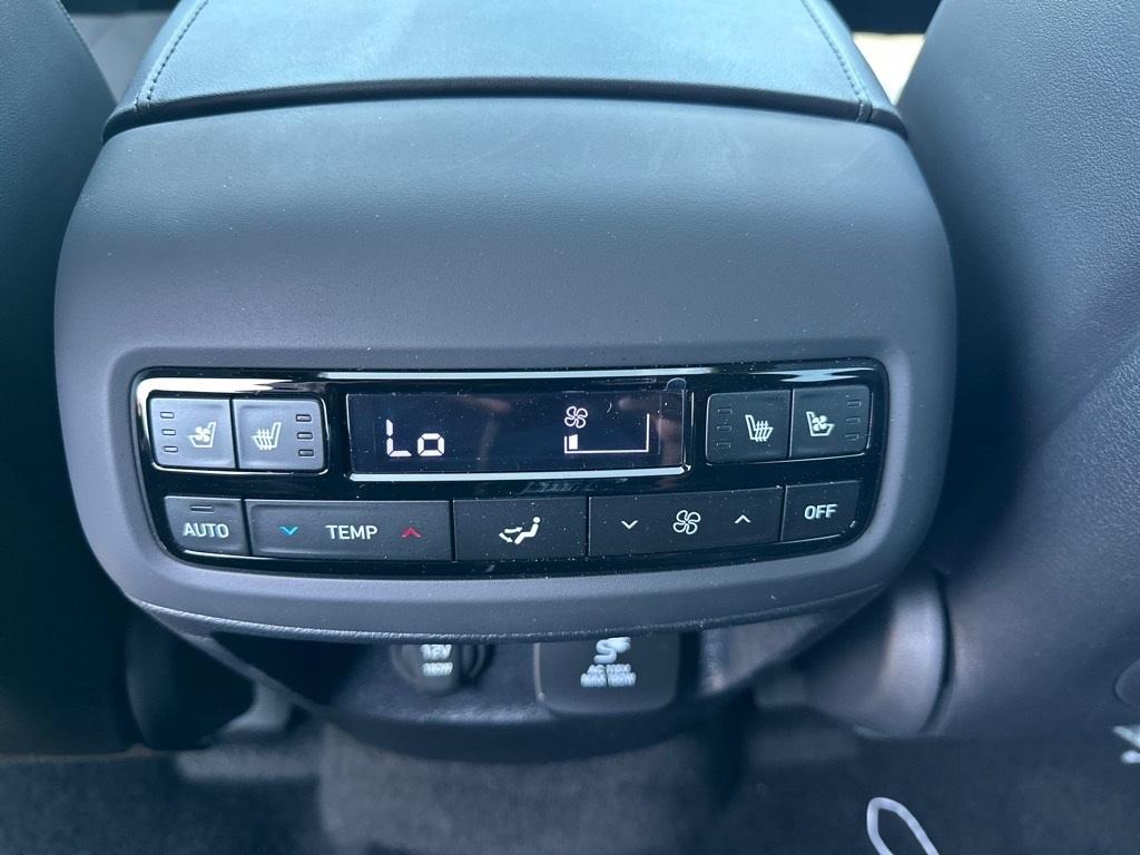 new 2025 Hyundai Palisade car, priced at $54,705