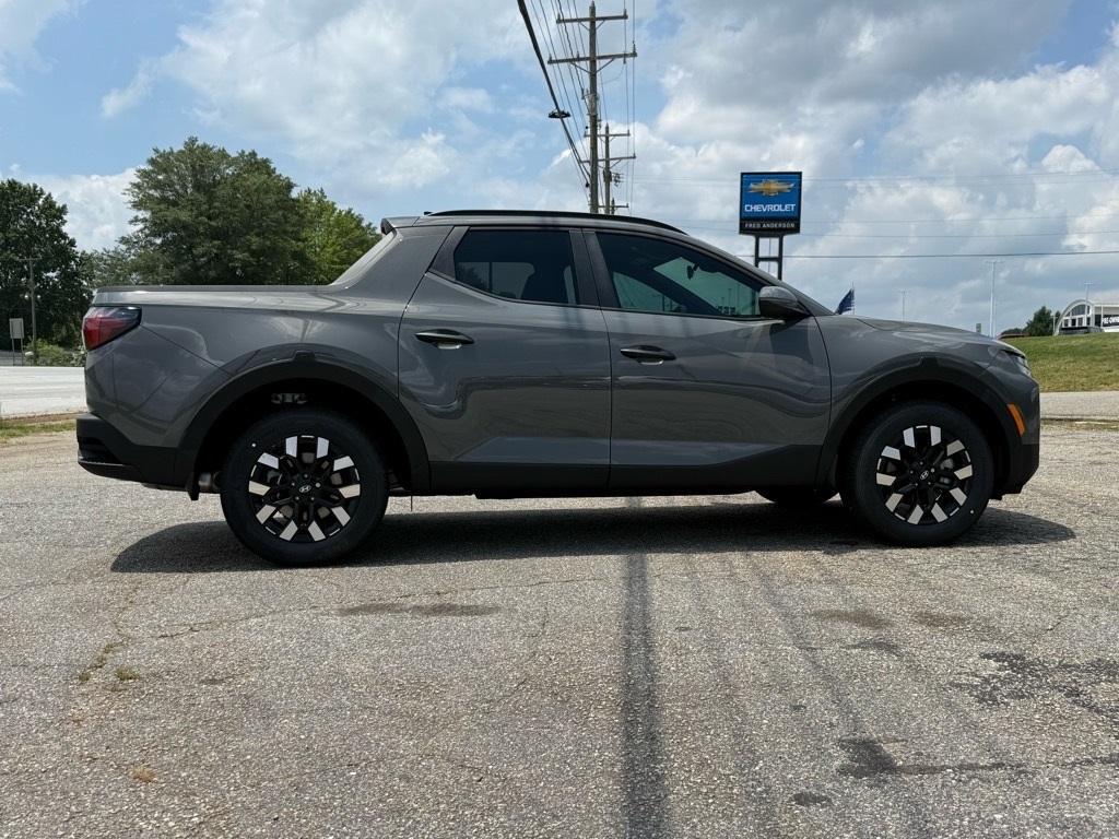 new 2025 Hyundai SANTA CRUZ car, priced at $31,640