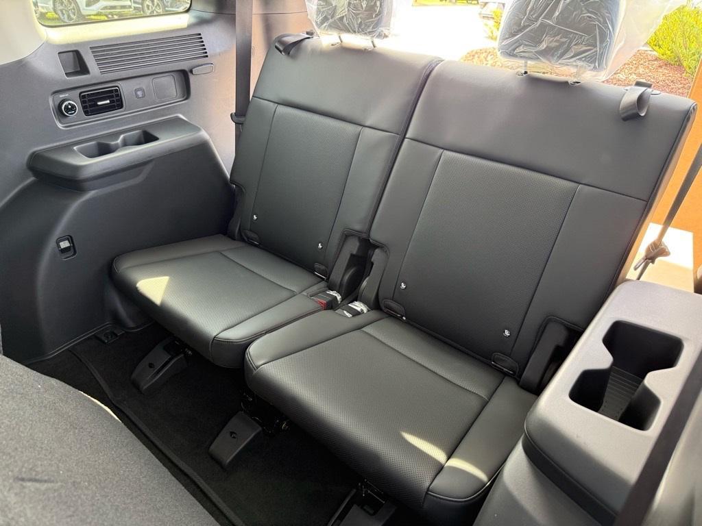 new 2026 Hyundai SANTA FE HEV car, priced at $36,116