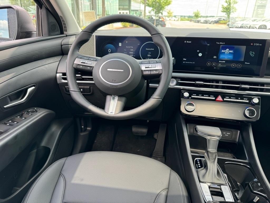 new 2025 Hyundai Tucson car, priced at $33,480