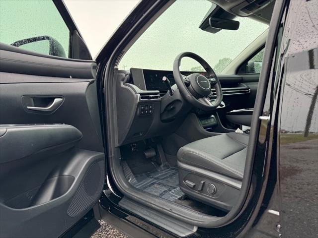 new 2025 Hyundai TUCSON Hybrid car, priced at $37,581