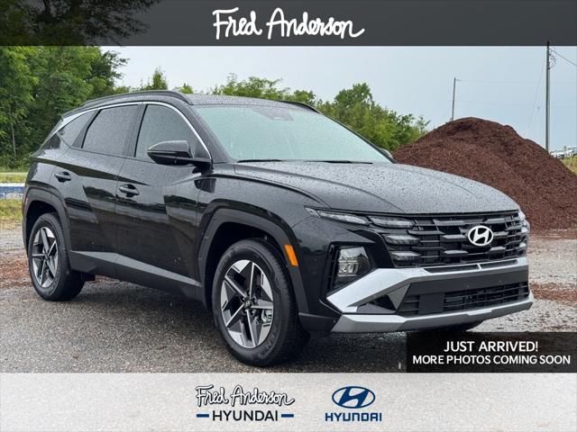 new 2025 Hyundai TUCSON Hybrid car, priced at $37,581