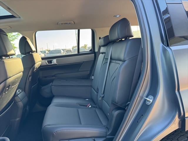 new 2025 Hyundai Santa Fe car, priced at $40,880