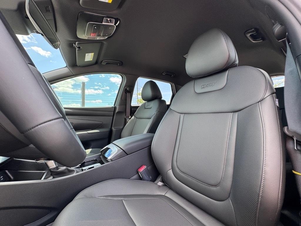 new 2025 Hyundai Tucson car, priced at $32,989