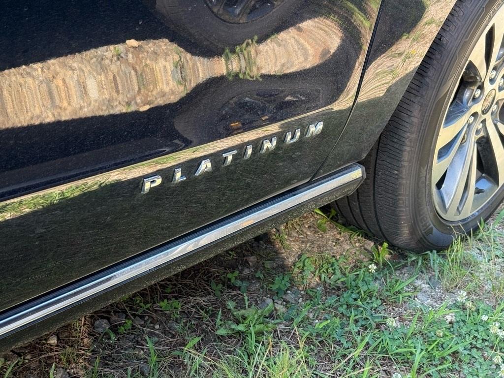 used 2021 Ford Expedition car, priced at $46,500