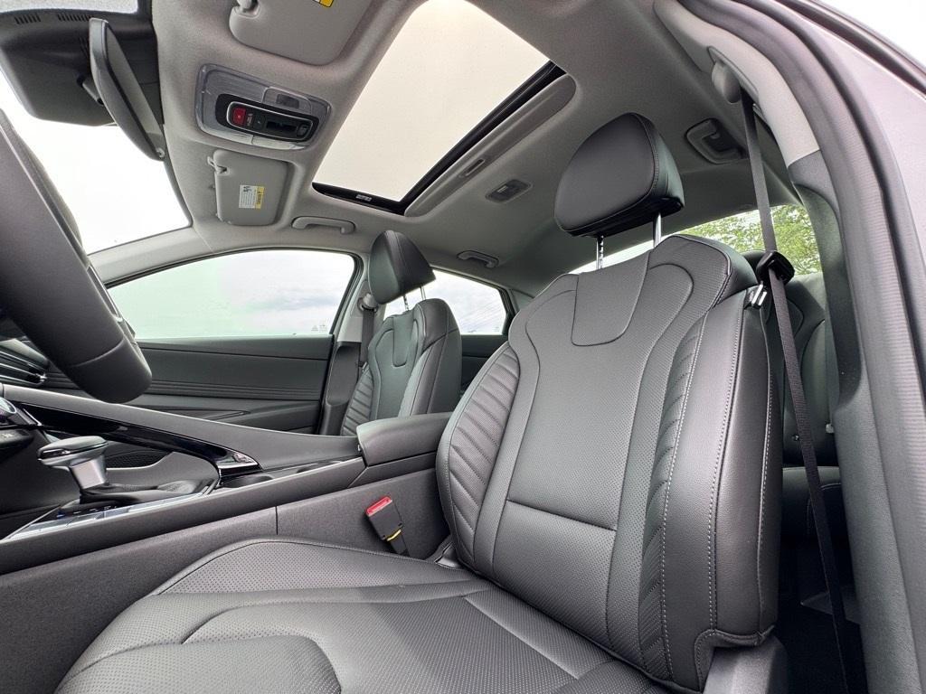 new 2025 Hyundai ELANTRA HEV car, priced at $30,830