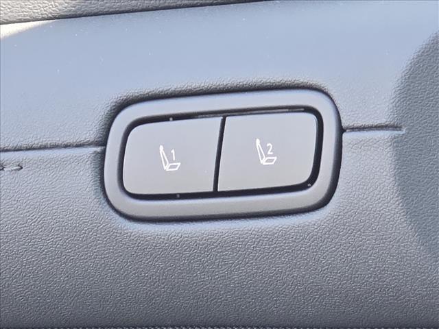 new 2025 Hyundai TUCSON Hybrid car, priced at $42,980