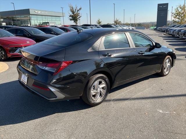 new 2024 Hyundai Elantra car, priced at $23,345