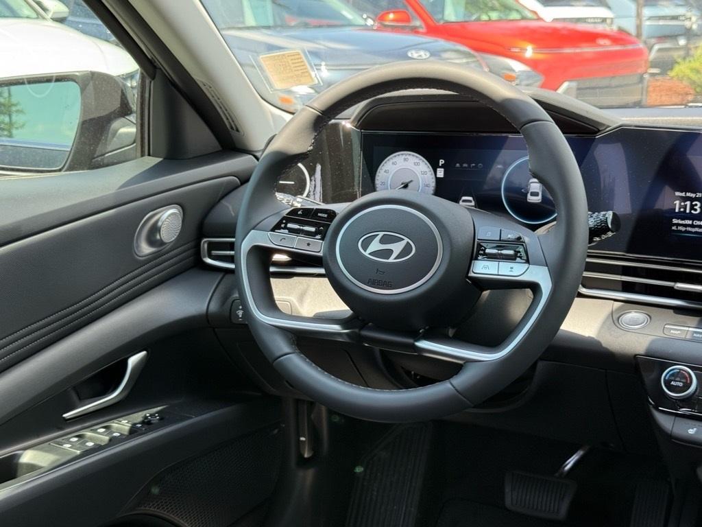 new 2025 Hyundai Elantra car, priced at $27,746