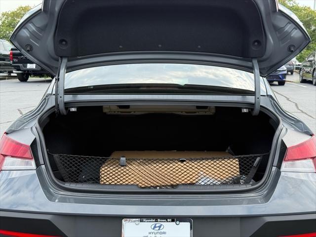 new 2025 Hyundai Elantra car, priced at $24,289