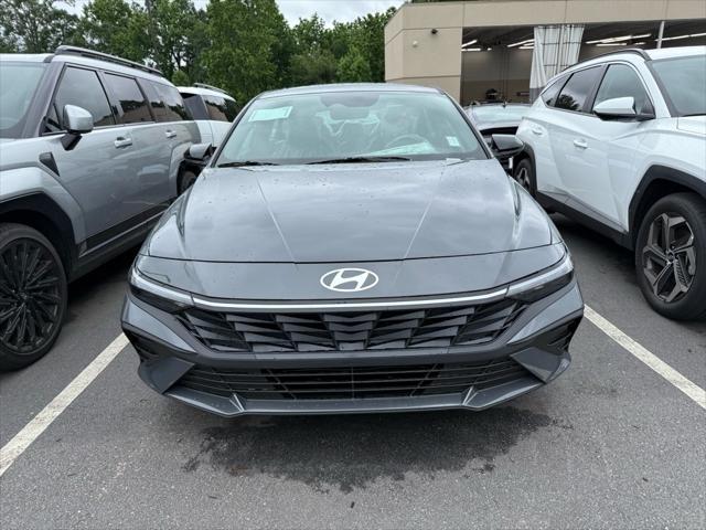 new 2025 Hyundai Elantra car, priced at $24,289