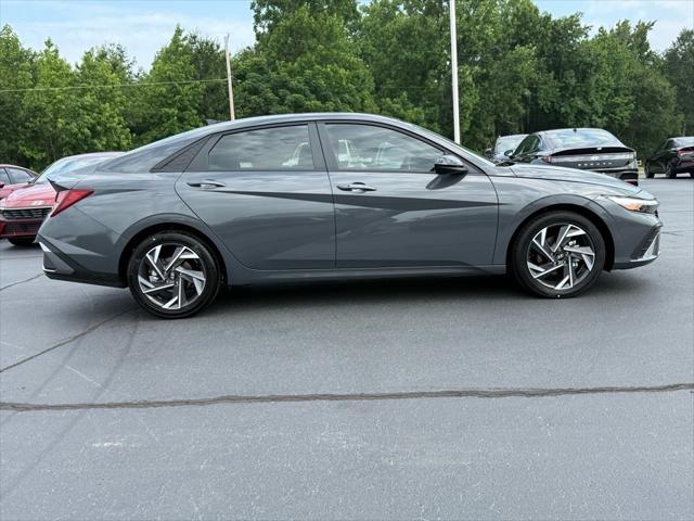 new 2025 Hyundai Elantra car, priced at $24,289