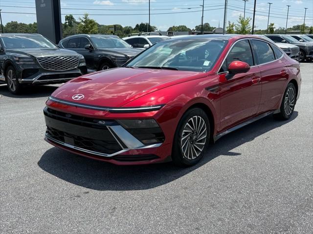new 2025 Hyundai Sonata Hybrid car, priced at $39,022