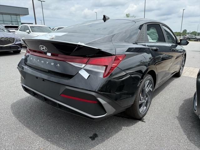 new 2025 Hyundai Elantra car, priced at $24,419
