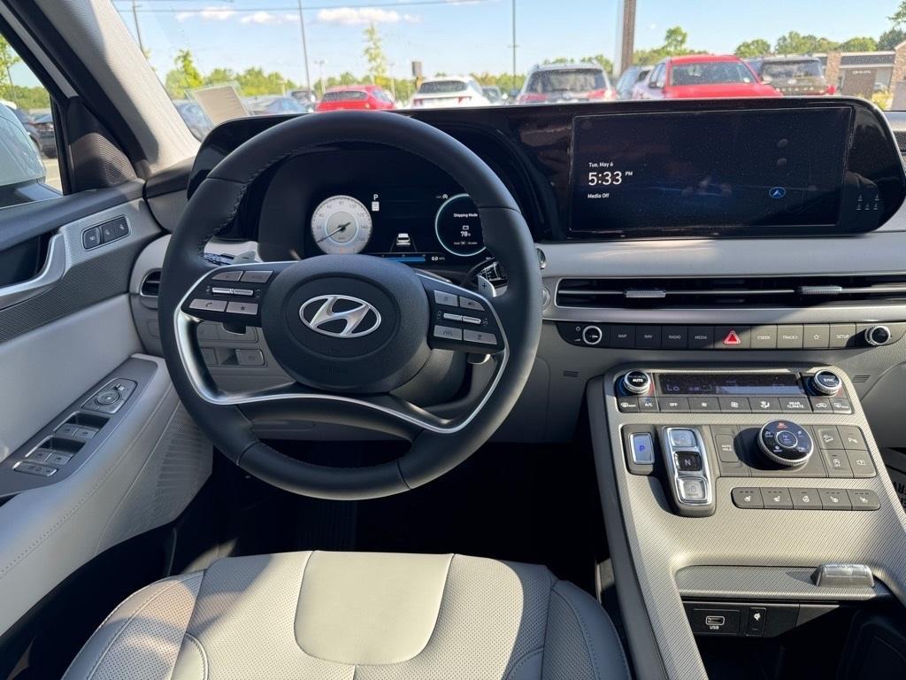 new 2025 Hyundai Palisade car, priced at $47,488