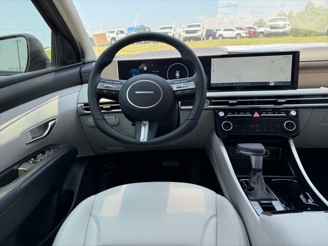 new 2025 Hyundai Tucson car, priced at $34,333