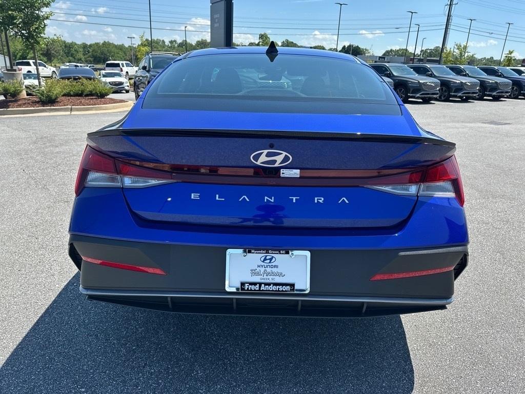 new 2025 Hyundai Elantra car, priced at $24,289