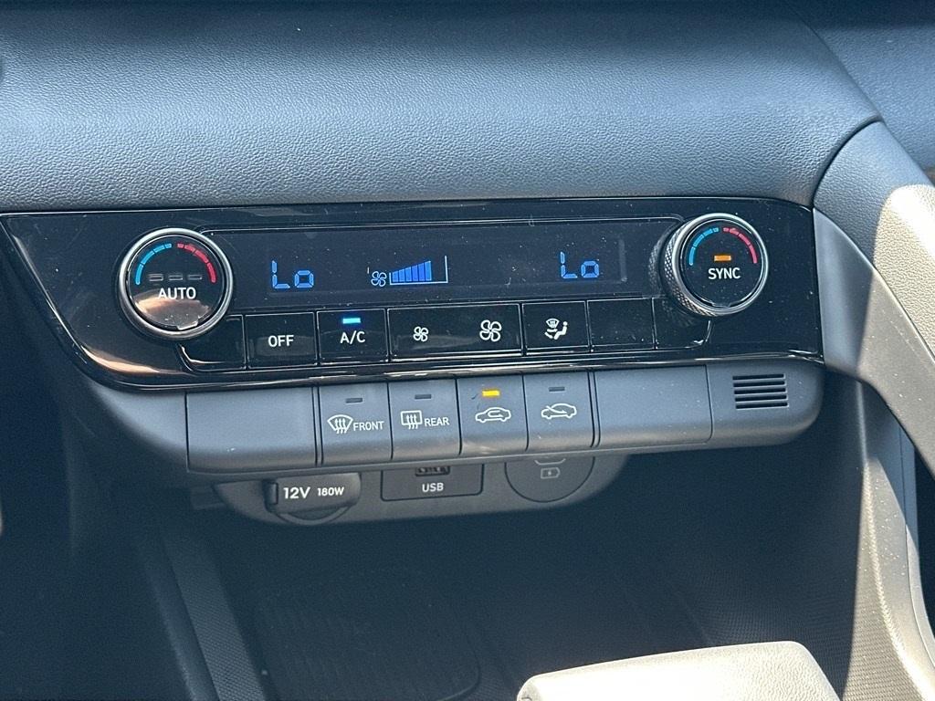 new 2025 Hyundai Elantra car, priced at $24,289