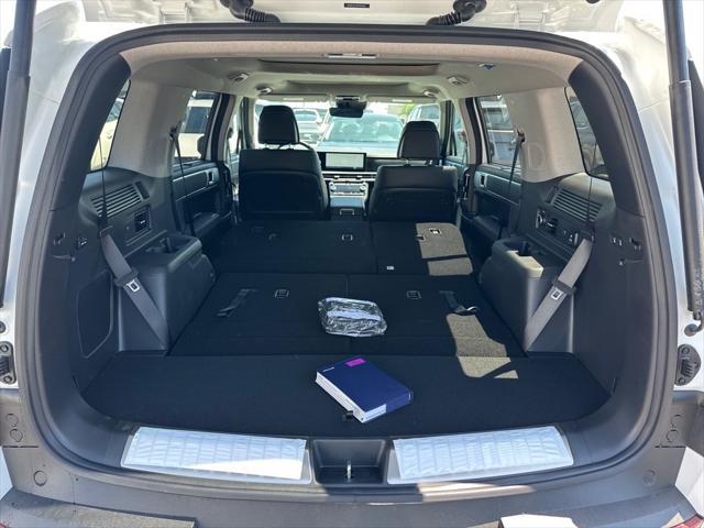 new 2025 Hyundai SANTA FE HEV car, priced at $46,378