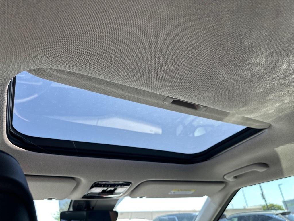 new 2025 Hyundai SANTA FE HEV car, priced at $46,378
