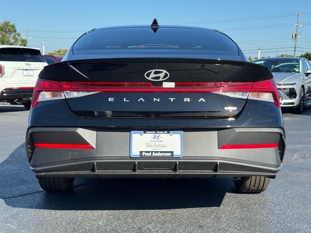 new 2025 Hyundai ELANTRA HEV car, priced at $28,554
