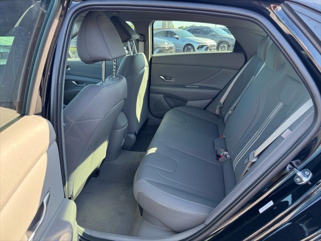new 2025 Hyundai ELANTRA HEV car, priced at $28,554