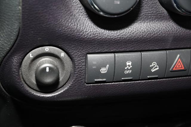 used 2015 Jeep Wrangler Unlimited car, priced at $21,500