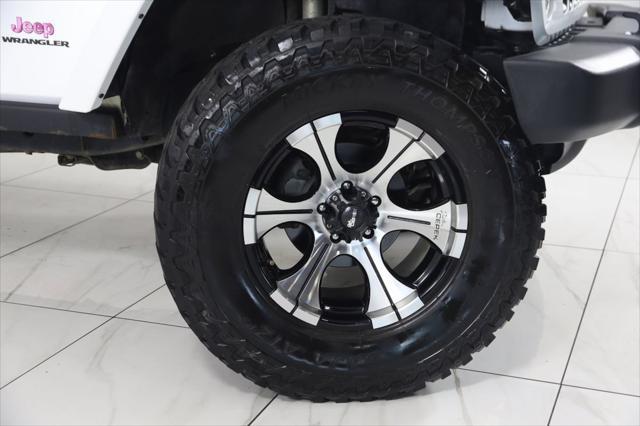 used 2015 Jeep Wrangler Unlimited car, priced at $21,500