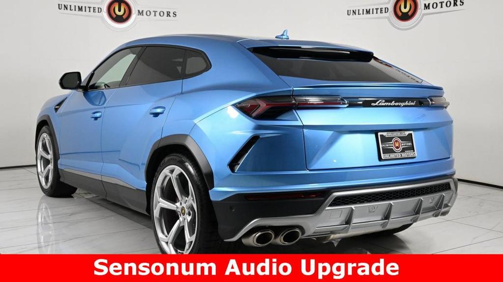 used 2022 Lamborghini Urus car, priced at $228,000