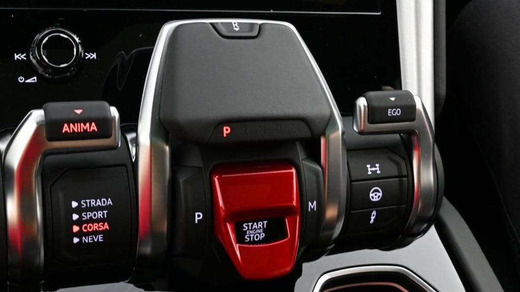 used 2022 Lamborghini Urus car, priced at $228,000