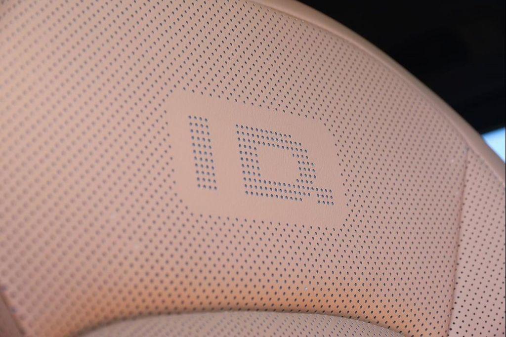 used 2025 Volkswagen ID. Buzz car, priced at $53,500