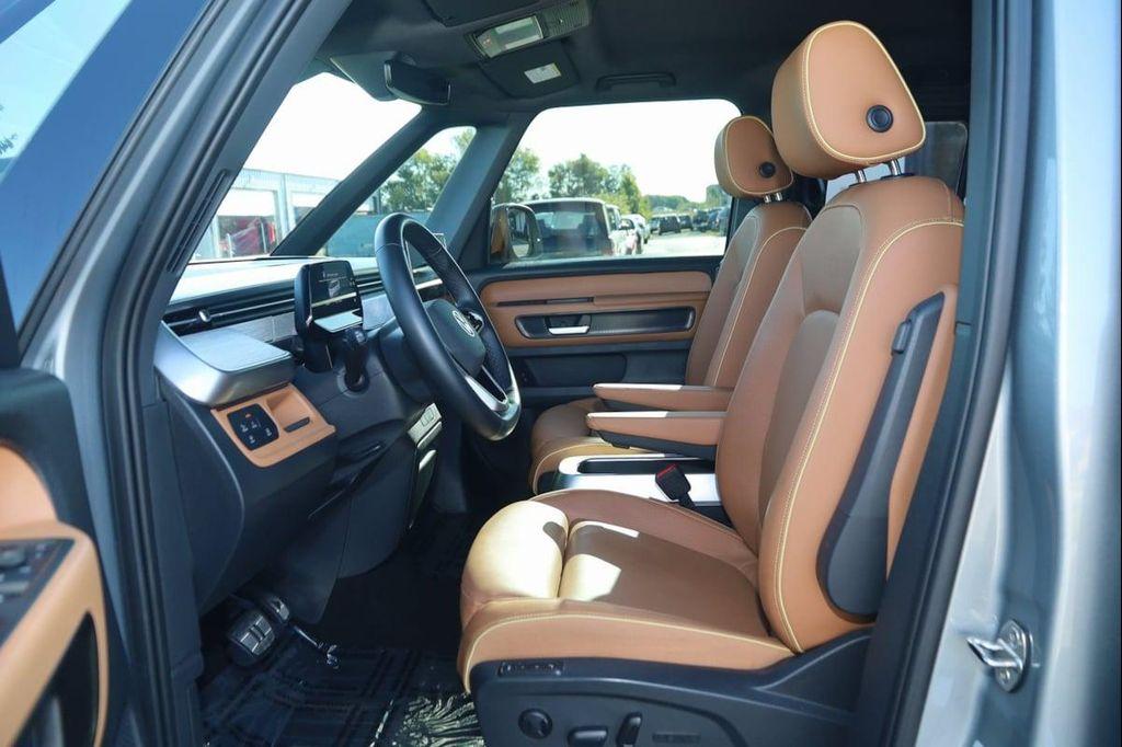 used 2025 Volkswagen ID. Buzz car, priced at $53,500