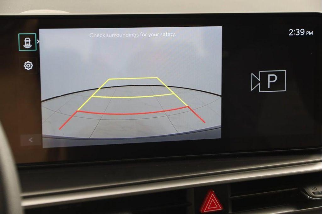 used 2025 Kia Sorento car, priced at $28,600